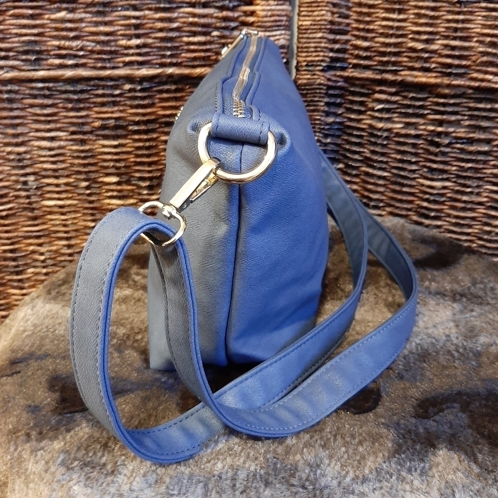 Bebe 90s Y2K Blue Crossbody Bag Strap Convertible Shoulder Handbag Boho Blue - Picture 3 of 13